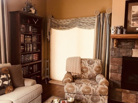 Hunter Douglas Dealer Image